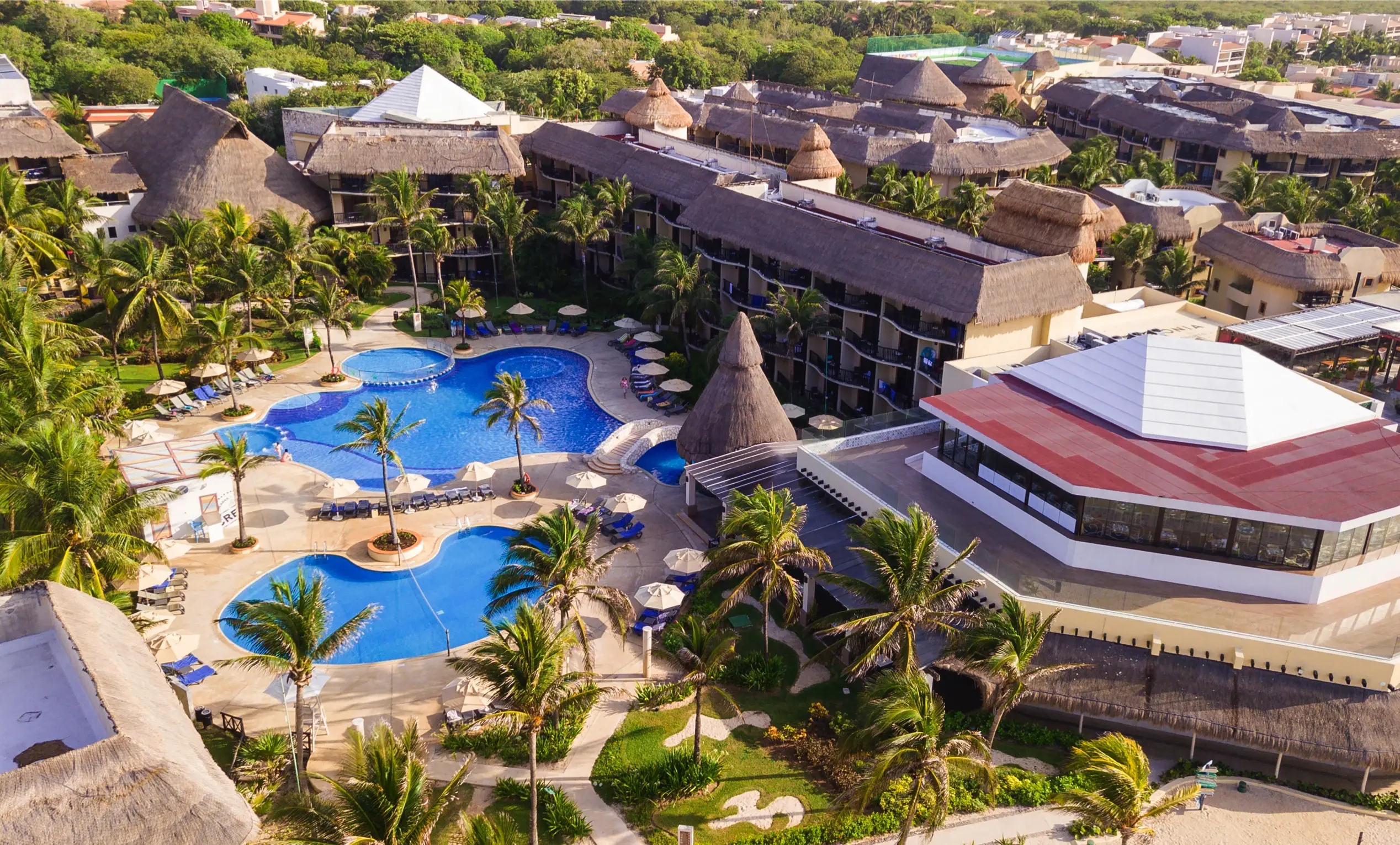 Catalonia Yucatán Beach