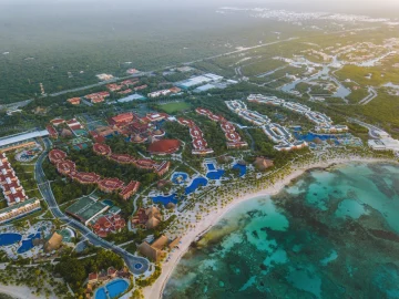 Barcelo Maya Grand Resort